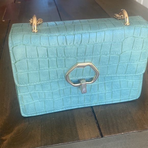 Orsay‎ shoulder bag gold hardware - Picture 2 of 11